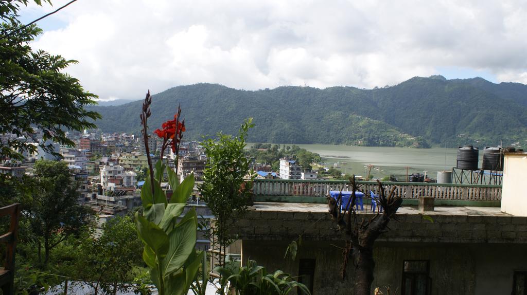 Peace Guest House Pokhara Exterior foto