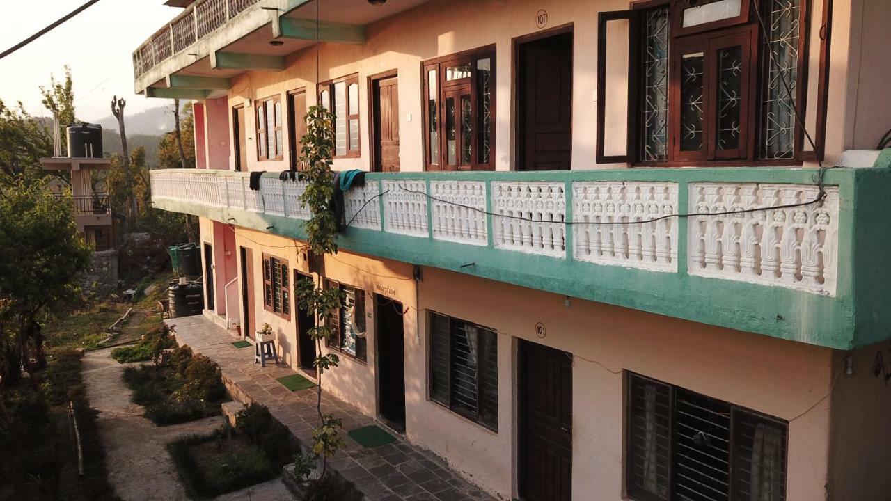 Peace Guest House Pokhara Exterior foto